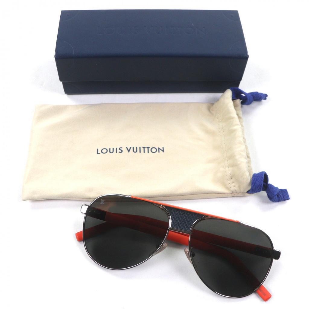 Great LOUIS VUITTON Sunglasses Pacific Pilot Silver Mens Used