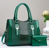 Fashion Crocodile Pattern Bag 2026 New Fashion Women's Bag Commuter Handbag Large Capacity Large Bag Messenger Bag