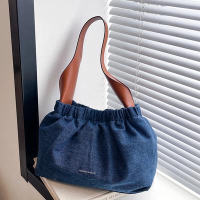 Sacs à bandoulière sous le bras polyvalents en tissu denim de grande capacité Haute qualité Mode loisirs Fil à coudre Sac fourre-tout doux