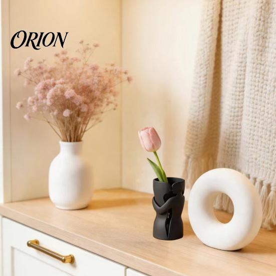 Elegant Minimalist Home Accessories Couple Embracing Abstract Vase, Matte Black Decorative Sculpture, Modern Style Unique Gift for Couples Artistic