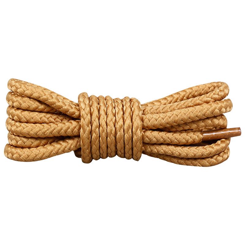 Martin Høy-Topp Militærstøvler i Skinn: Britisk hverdagsklær med runde svarte og hvite skolisser.