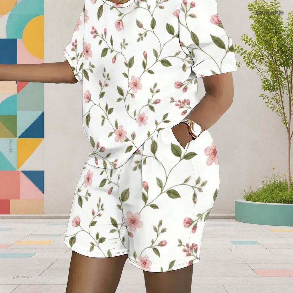 Women Plus Size Floral Printed Round Neck Short Sleeve Top Pocket Shorts Two Piece Set
