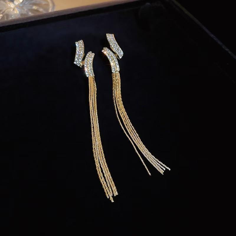 Minimalist Long Alloy Tassel Earrings With Full Rhinestones For Fashion Female