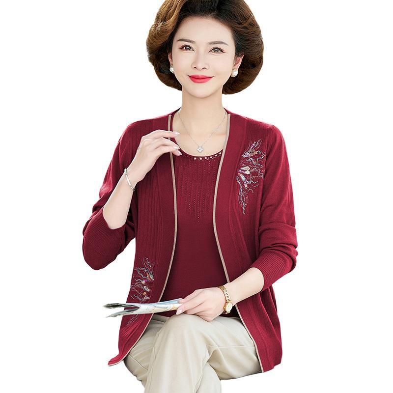 Spring New Arrivals: Women's Knit Two-Piece Set - Short-Sleeved Top and Stylish Cardigan for Middle-Aged and Elderly