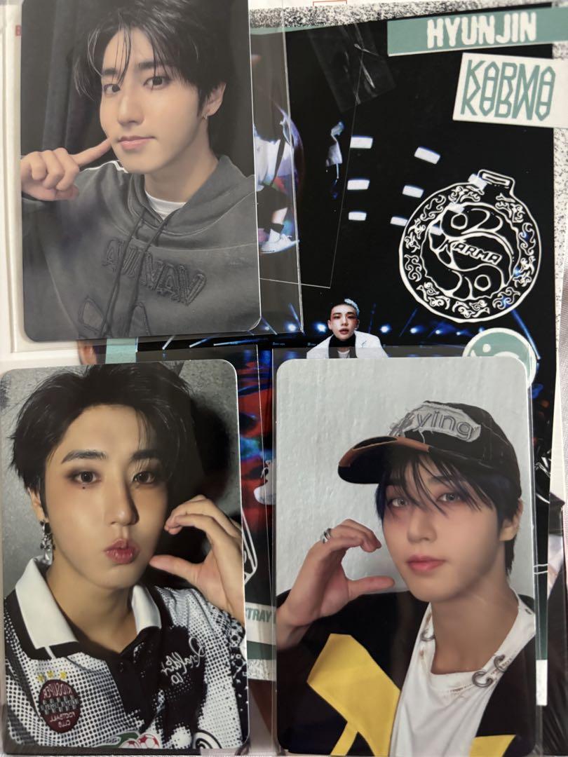 

[USED] DMM Bonus Trading Card Included - Accordion Album by Han Hyunjin