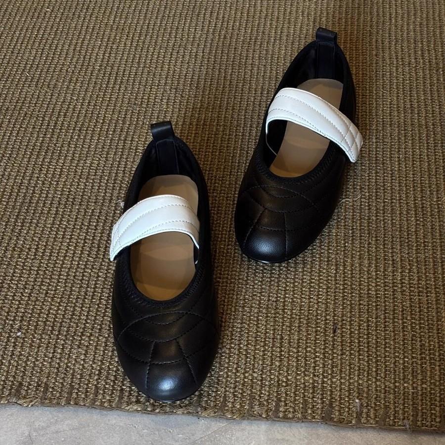 Sheepskin version~ Niche design round head Velcro Mary Jane shoes for women French casual sports style shallow mouth single shoes for women