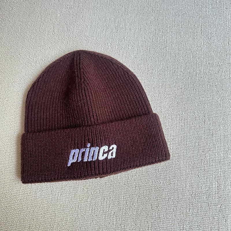 

English Embroidered Arctic Velvet Dome Beanie Versatile Warm Plush Hat Embroidered Rolled Edge Knitted Hat one size