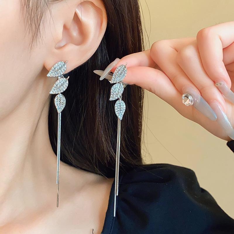 Silbernadel Einfache Silberne Metallstecker