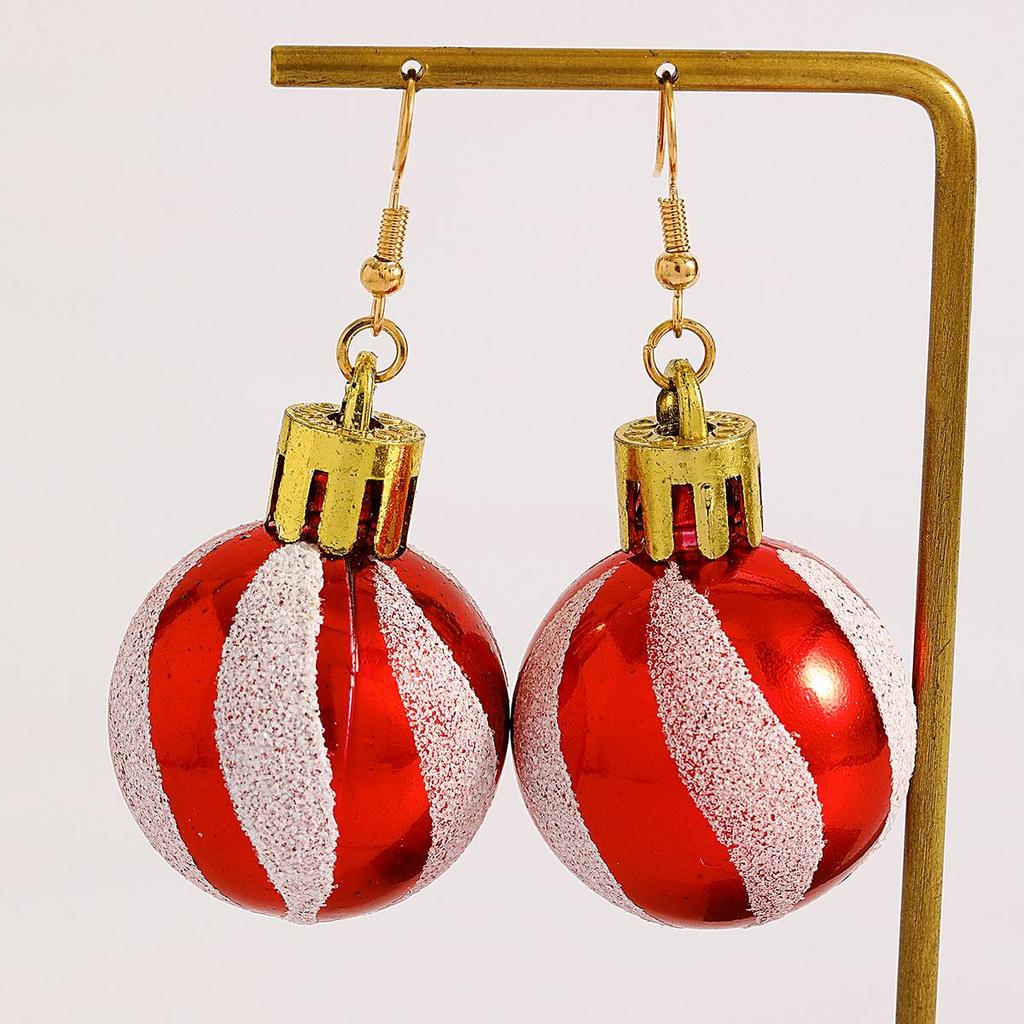 Charming Snowman Pearl Earrings: Elegant, Fashionable Beaded Tassel Studs for Women