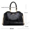Elegant Ladies' Large-Capacity Cowhide Leather Saddle Handbag 2026