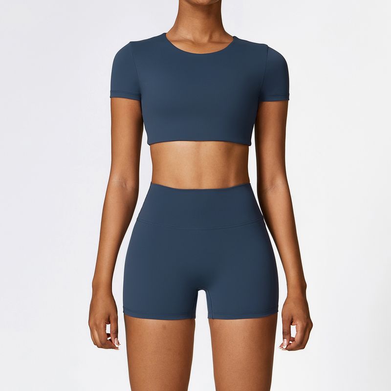 Guangzhou Zechuang Clothing Co., Ltd. European and American Tight Sanding Yoga Suit Quick-Drying Workout Clothes Winter Outdoor