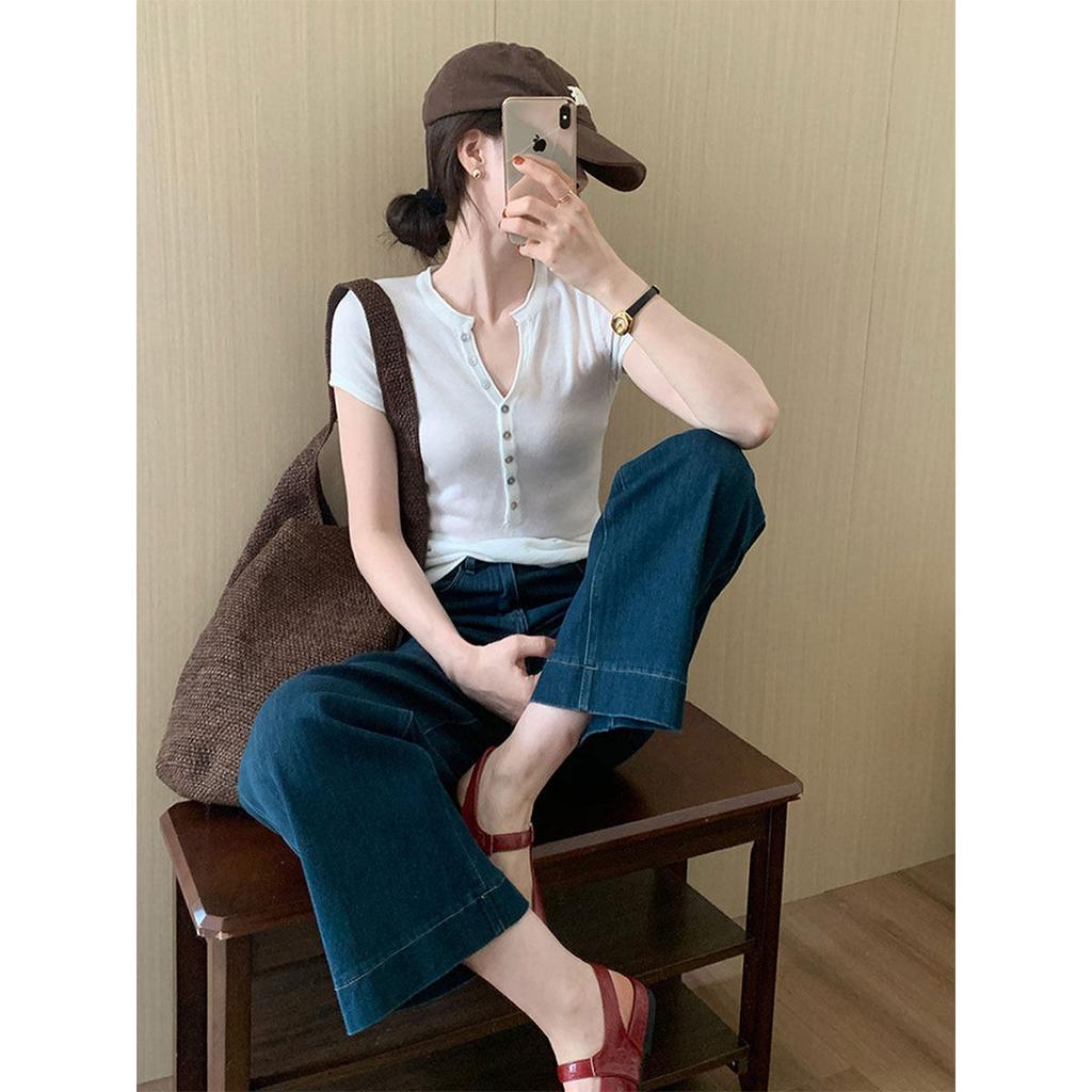 Light Blue Ice-feeling Thin Knitted Henry Half-open Button Short-sleeved Women's Summer Fresh White Gentle Wind Knitted T-shirt Top
