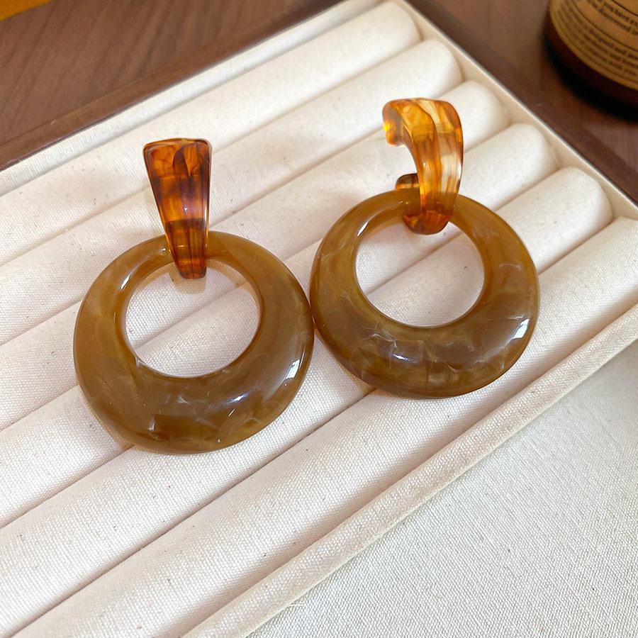 Silver Needle Geometric Irregular Resin Y2K Earrings - Retro Stud Ear Accessories for Women