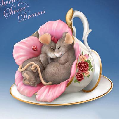 DIY Mouse Diamond Painting Eating Fruits Embroidery Design Pattern Wall Displays