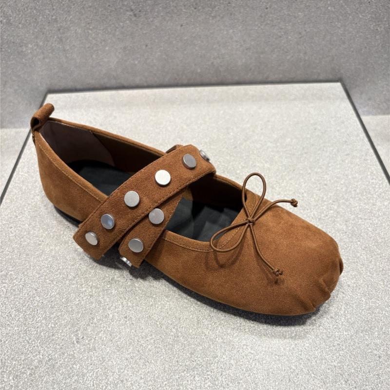 

Персонализированные балетки с пряжкой-заклепкой, женские осенние новинки моды, на плоской подошве, с круглым носком, одинарные туфли 40 коричневый