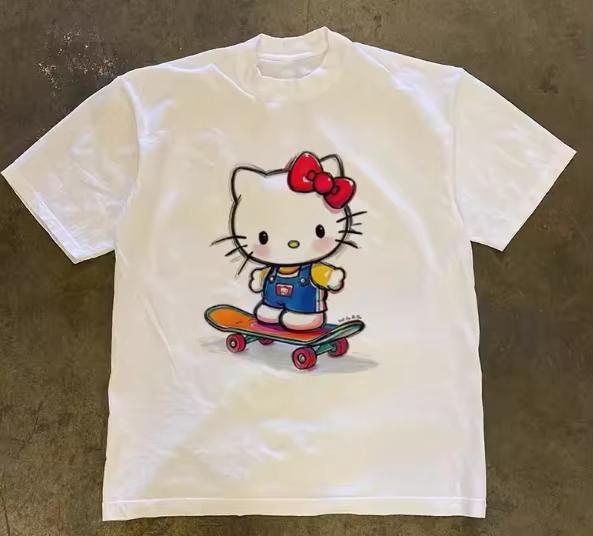 

2026 Sanrio Hello Kitty Casual Shortsleeve Roundneck Hotselling Comfortable summer Womens loose Tshirt S