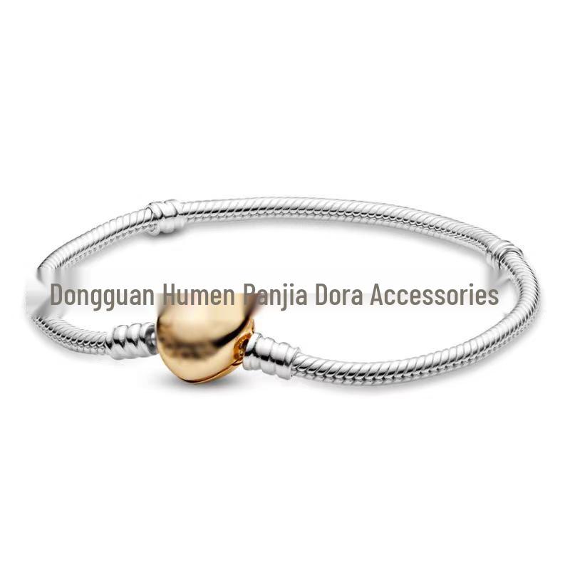 Bracciale a maglia snake in argento 925 placcato a forma di cuore con perline in rame bianco e charm