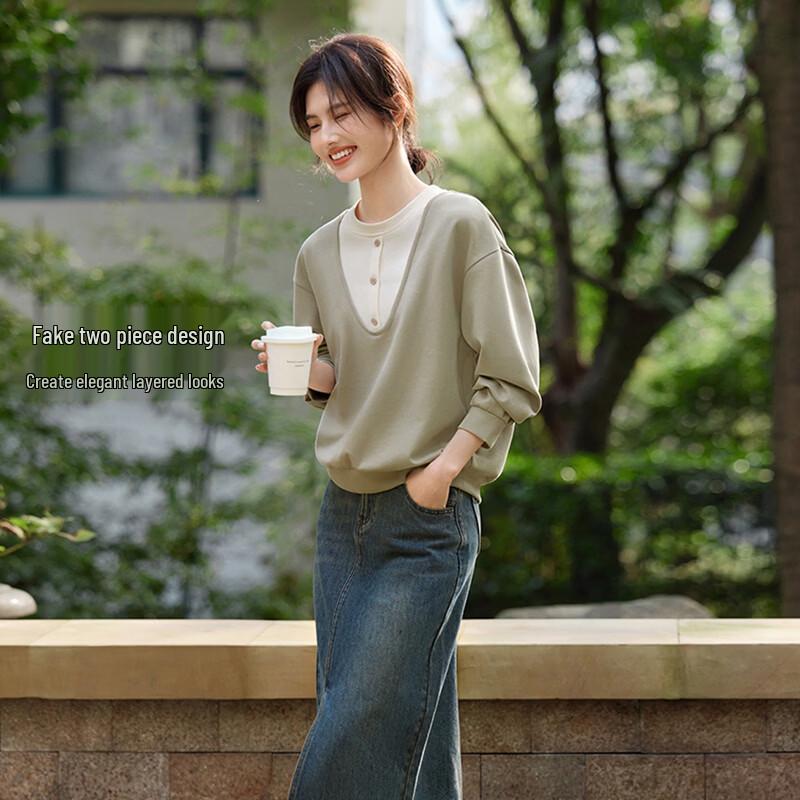 La Chapelle Oversized Crewneck Sweatshirt with Contrast Trim