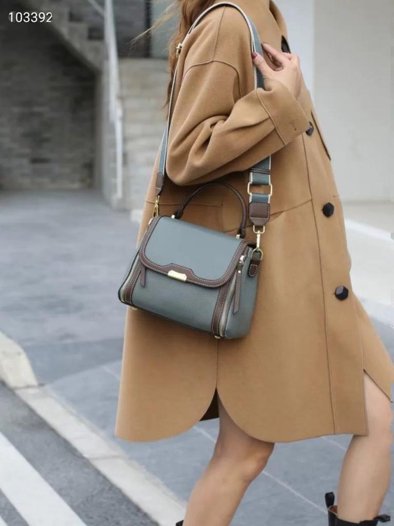 New fashionable and versatile women's shoulder/crossbody bag, trendy and stylish genuine leather bucket bag.