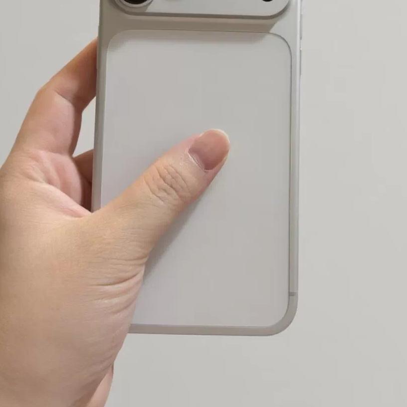 DIY pilna montāža iPhone XR līdzīgam