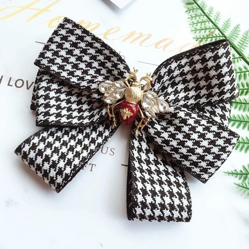 i-Remiel Fashion New School Style Girl Ribbon Brooch Bow Tie Fabric Bee Student Uniform Clothing Stewardess Bank Tie Accessories