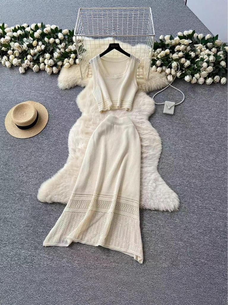 Korean Style Sleeveless Summer Knit Dress Set: Breathable, Slimming, Two-Piece Crochet Design for Women 2025