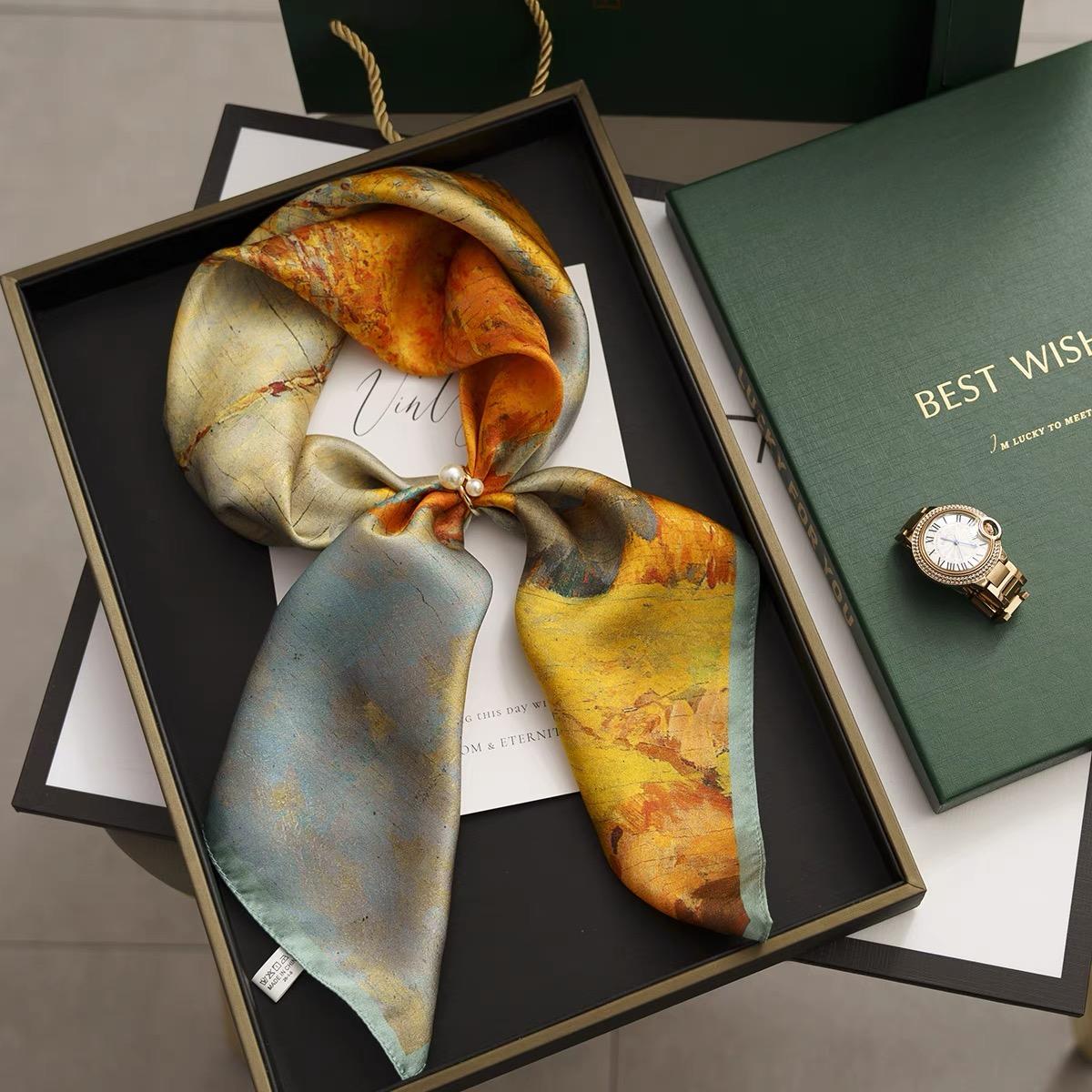 

New Silk Scarf Neckerchief Women s Silk Square Scarf Purse Luxury Scarf for Women Designer Silk Headscarf 70*70cm