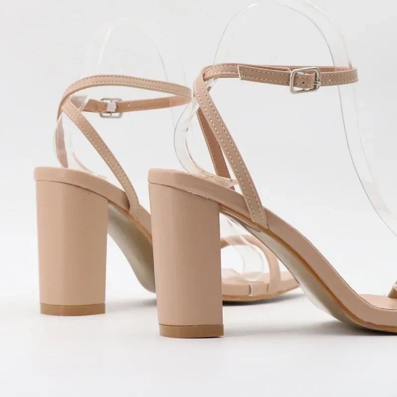 Modische klobige High Heel Sandalen mit spitzer Zehenpartie für Damen Sexy offene Zehenpartie Schmaler Riemen Knöchelriemen Elegante High Heel Schuhe für Damen