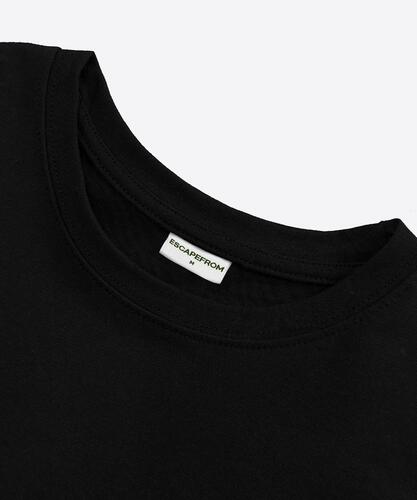 ESCAPEFROM Vintage Rose Print Slim Fit Short Sleeve T-Shirt Black