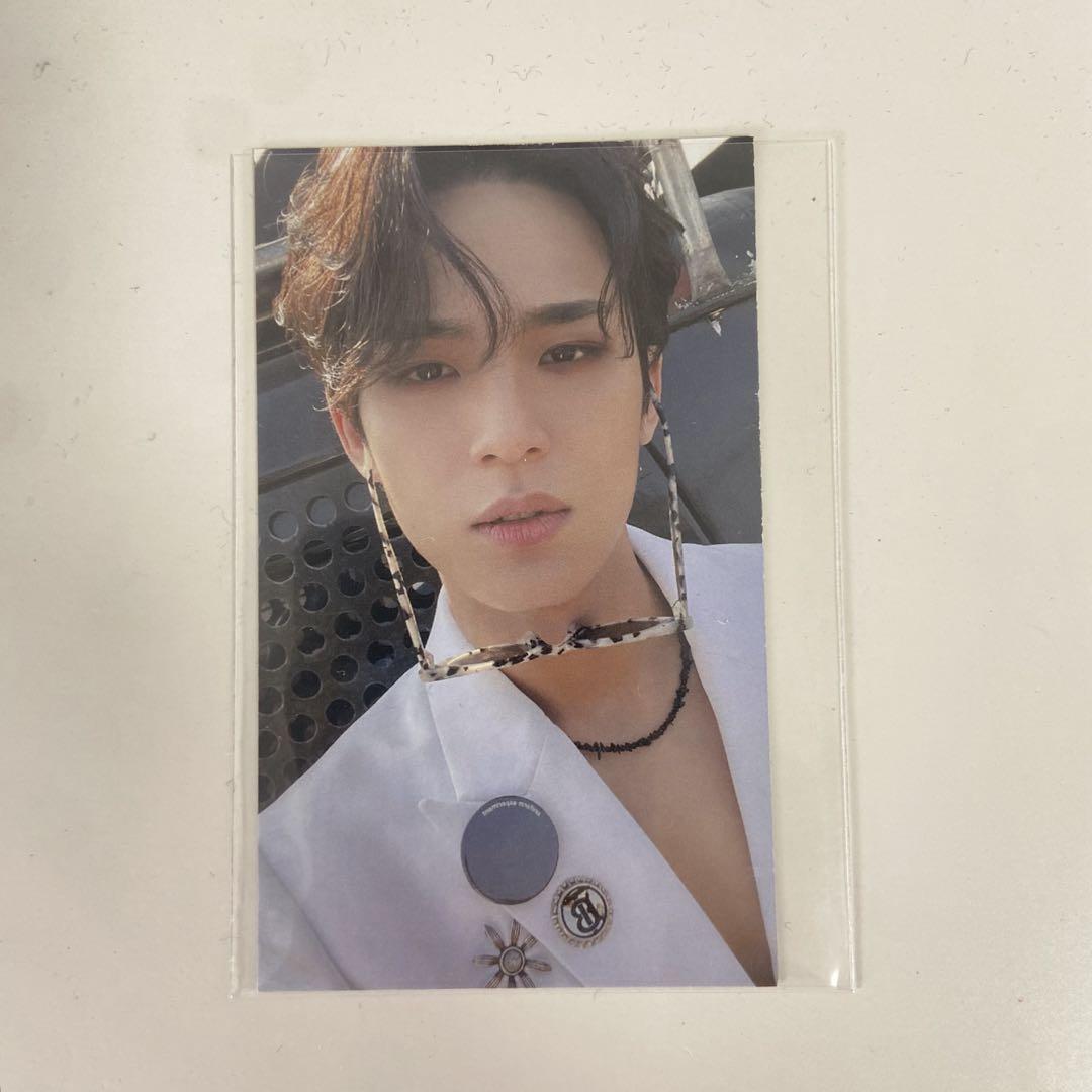 

[USED] Mingyu Face the Sun Universal Studios Japan special offer