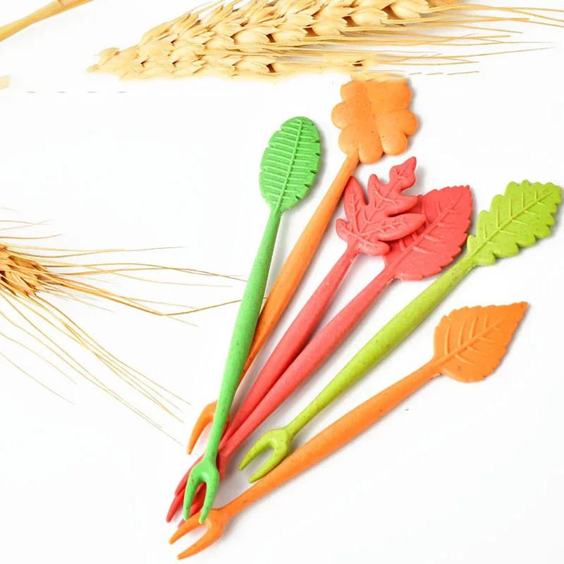 16 ks Biodegradabilní sada vidliček na ovoce Pšeničná sláma Listy Dezertní vidličky Salát Zelenina BBQ Párty Koktejlové vidličky Párátka Stolní dekorace