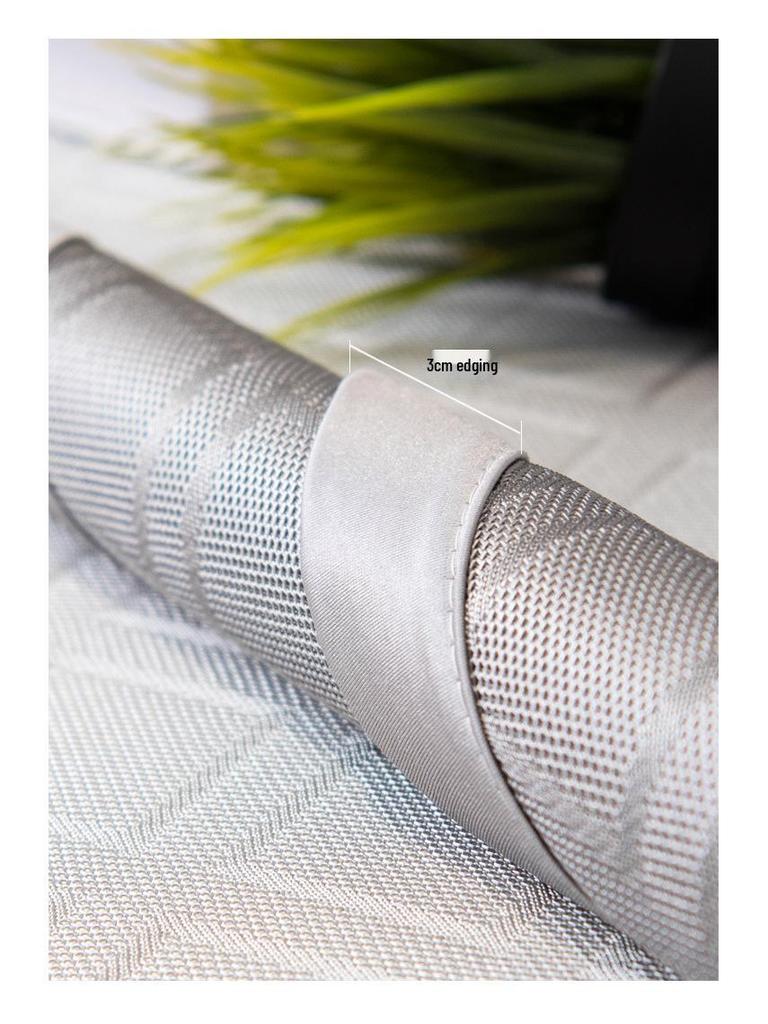 Luxuriöses Modernes Rutschfestes Sofakissen aus Eisseide - Kühle Minimalistische Sommer-Sitzauflage