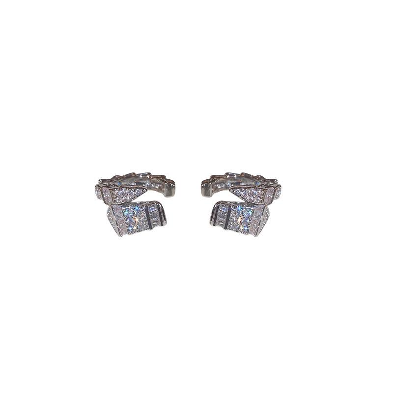 Snake-Shaped C-Shaped Zirconia Ear Clips: No-Piercing, Luxury, High-End Feel Earring Accessories for Women