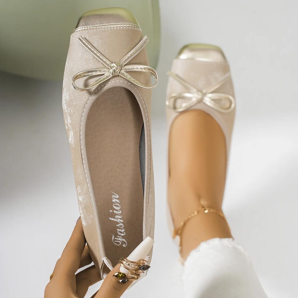 Fashion Elegant Women Flats Shoes Autumn Trend Shallow Mouth Low Heels Loafers Fall New 2025 Outdoor Comfortable Summer Sneakers Women