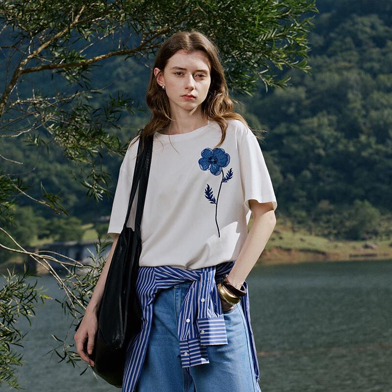 Chuyu Women's Cotton Blend Denim Patch Embroidered T-Shirt