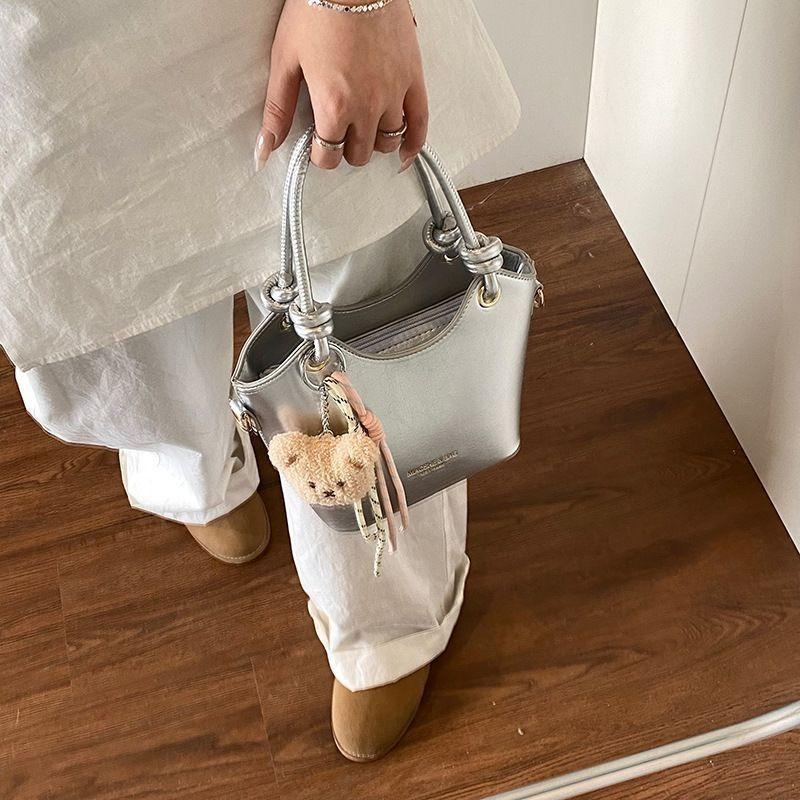 New simple small bag women's spring and summer versatile fashion messenger bag casual portable bucket bag