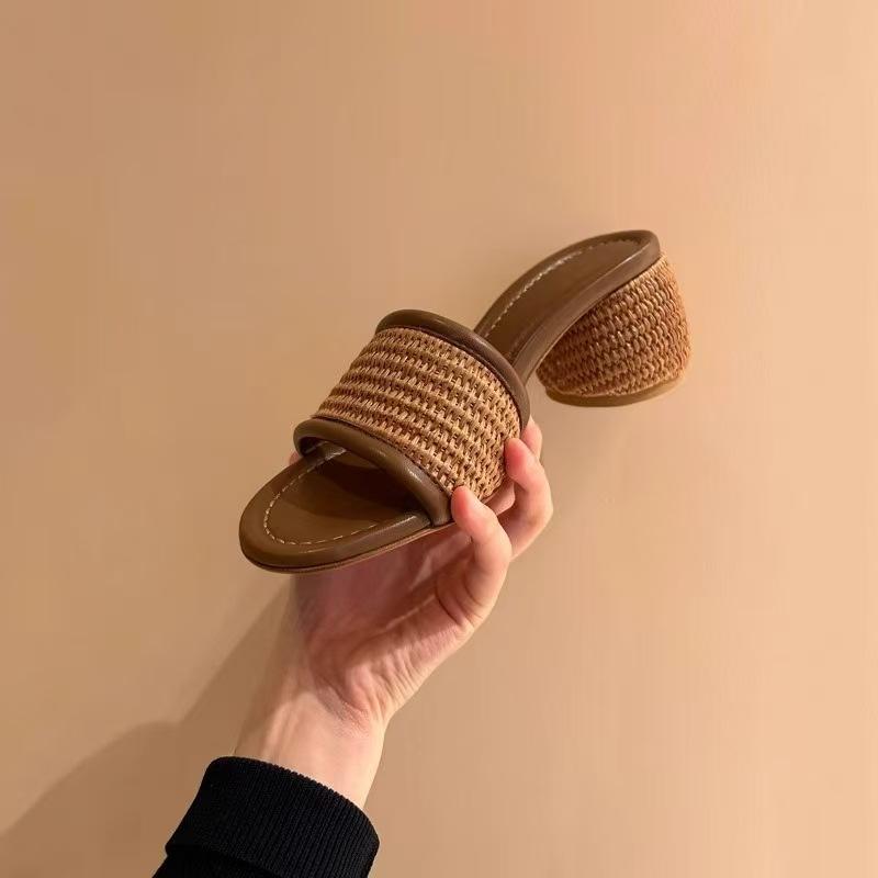 

Версия из овчины новых праздничных шлепанцев с открытым носком, женские ретро-универсальные уличные крутые шлепанцы 40 хаки