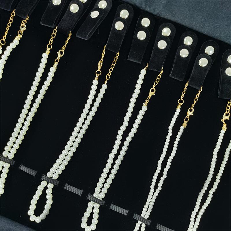 Black Grey High Quality Flannelette Or Leather 16 Necklace Jewelry Roll Bag Necklace Storage  Bag Prop Pendant Storage Bag