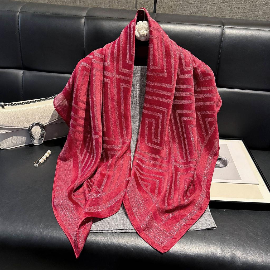 90 Fashionable Square Scarves, Fresh, Breathable And Soft Literary Silk Scarves, Women'S Spring And Autumn Fashion Versatile Decorative Scarves