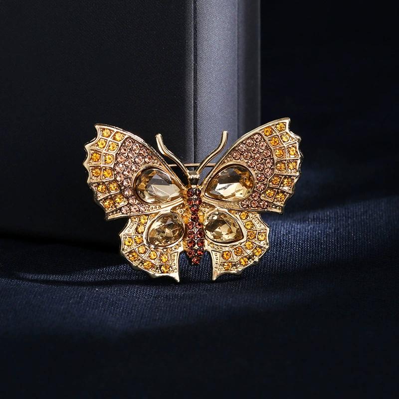 SKEDS Französische Schwere Handwerkskunst Schmetterlingsbrosche Damen Luxus Strass-Insekten-Anstecker Persönlichkeit Eleganter Schmuck Klassischer Schmuck