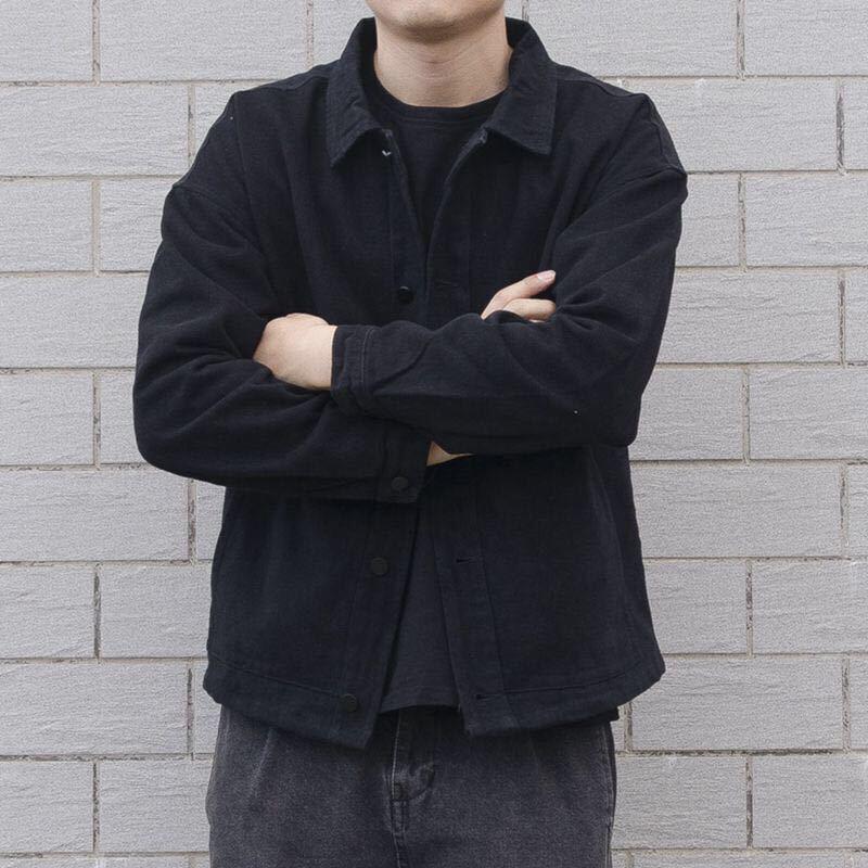 Men's Autumn/Winter Hong Kong Style Denim Jacket - Trendy Loose Fit, Korean Fashion, All-match Solid Color Casual Workwear.