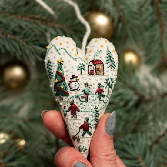 Vánoční ozdoba vyšívací sada ručně vyrobený přívěsek ve tvaru srdce DIY závěsná dekorace na stromek slavnostní party atmosféra potřeby