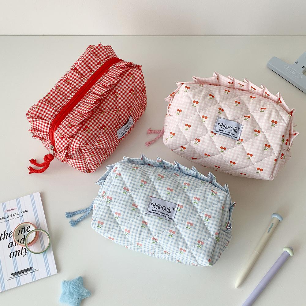 High Beauty Cherry Checkered Makeup Bag Students Large Stationery Bag Pencil Case Portable Travel Organizer Bags Toiletry Bag