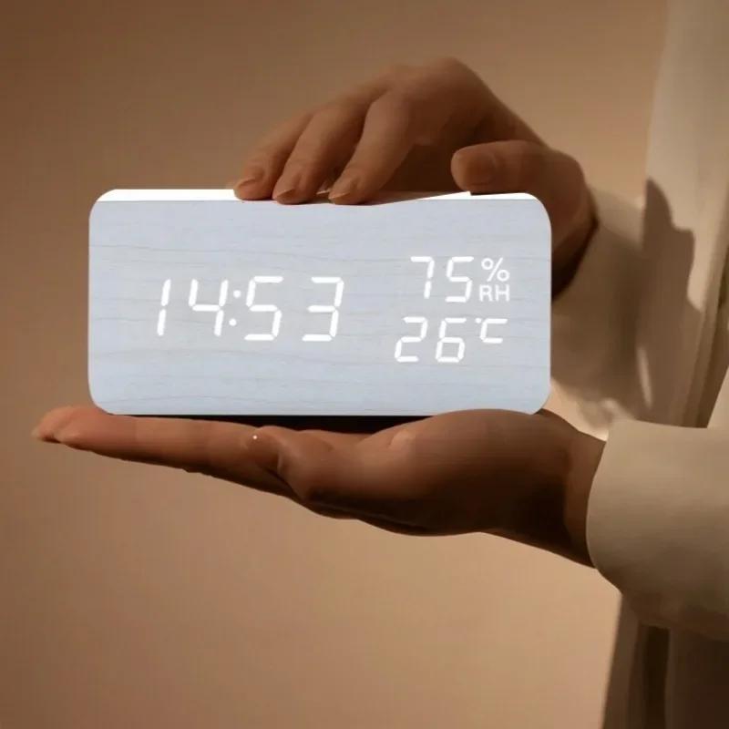Retro Wooden Digital Alarm Clock Silent LED Luminous Creative Electronic Timepiece Fashion Decor for Students Desktop Bedside