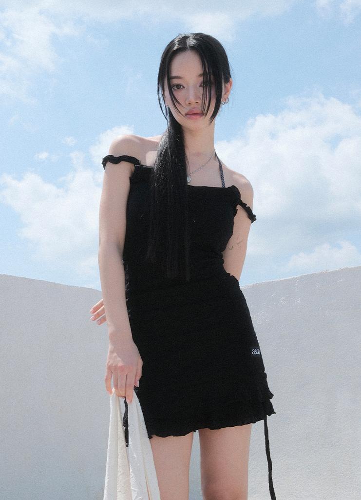 Aejeuon Blossom Mini Dress / Black