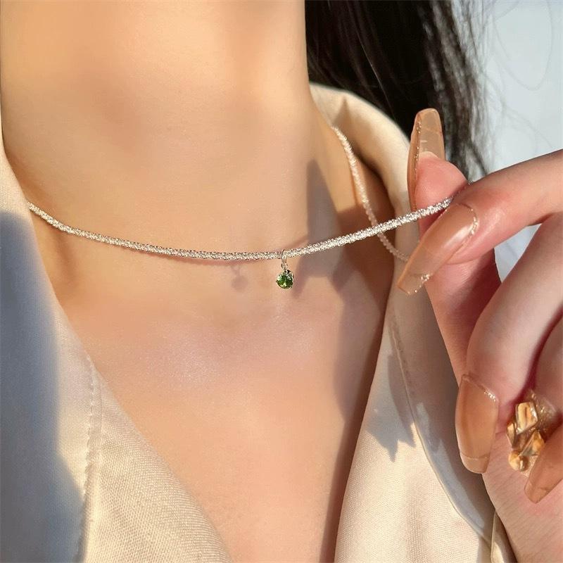 Sparkling necklace women's minimalist light luxury cold wind collarbone chain single diamond pendant item jewelry