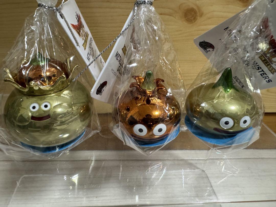 

[Б/У] Dragon Quest Metallic Monsters Gallery Лук (3 типа)