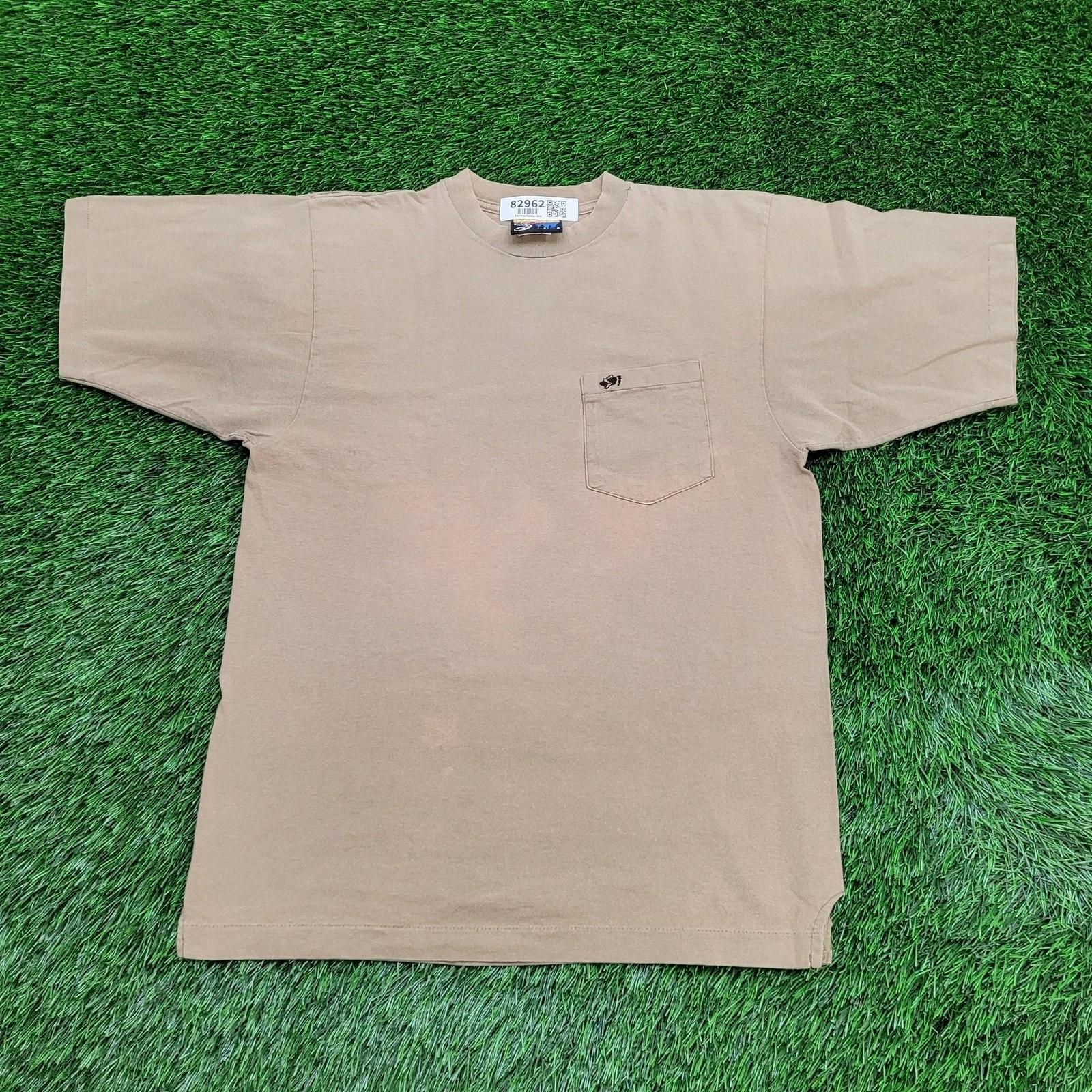 

Vintage 90s Sasquatch Shirt M 19x27 Brown Pocket-Tee USA L