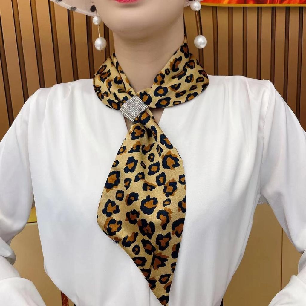 New versatile scarf, stylish and thin silk scarf