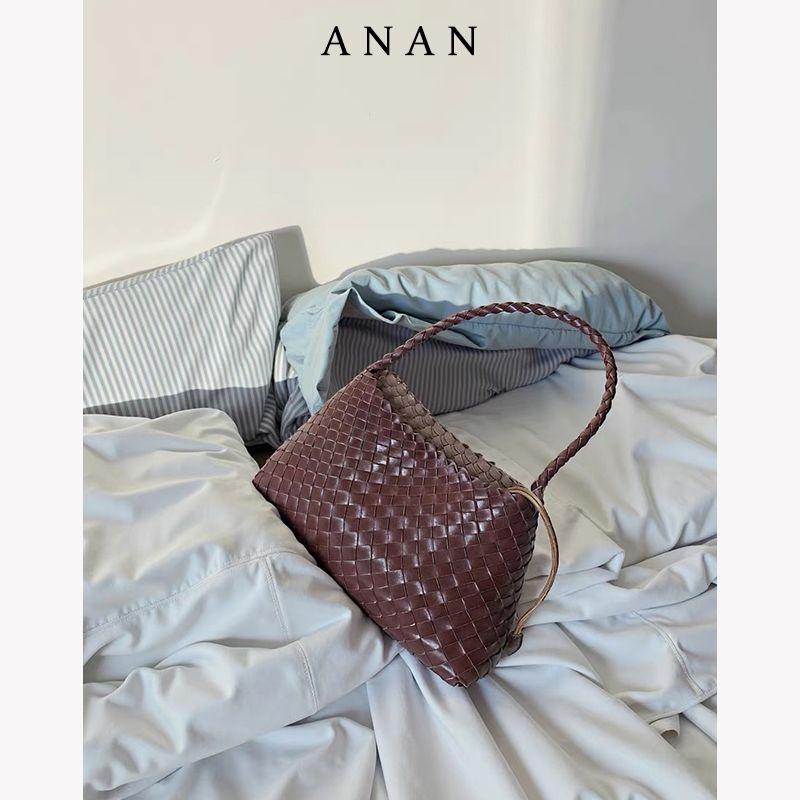 

Anan Leather Hand-Woven Bag Niche High Sense French style Underarm Bag Women Casual All-matching Portable Shoulder Bag Coffee